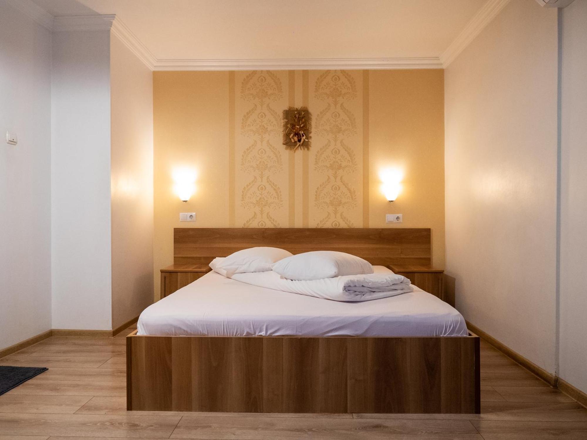 Guesthouse Magic Băile Herculane Dış mekan fotoğraf